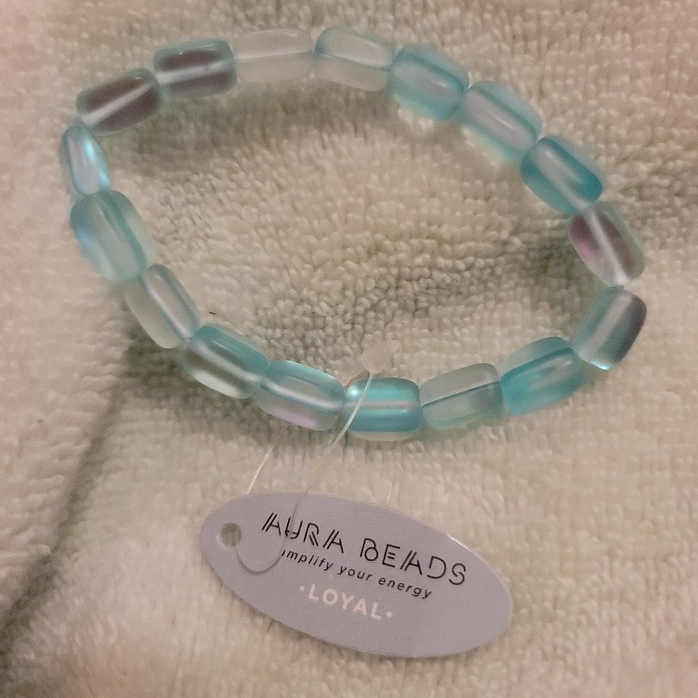Earthbound Trading Co "Loyal" Aura Beads Bracelet in Blue